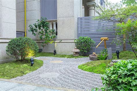 日式 庭院 有水的字